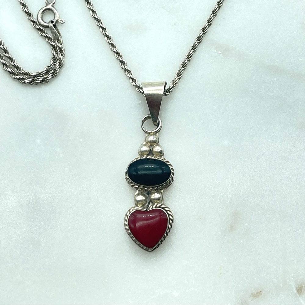 Sterling Silver Heart Pendant Necklace Red & Black Inlay Stone Rope Twist Chain - Picture 7 of 17